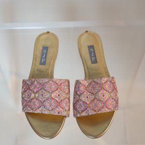 SJP BY SARAH JESSICA PARKER SLIDE SAMPLE SIZE 37.5